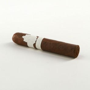 CigarKings Wide White Montesco