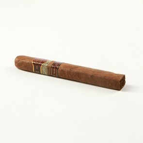 Padron Serie 1926 Family Reserve No. 45 Natural Toro